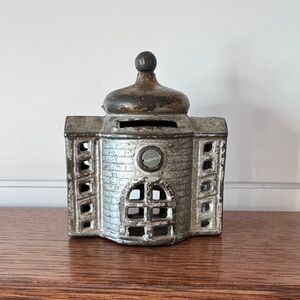 Vintage Cast Iron Dome Still Bank Building Coin Bank
